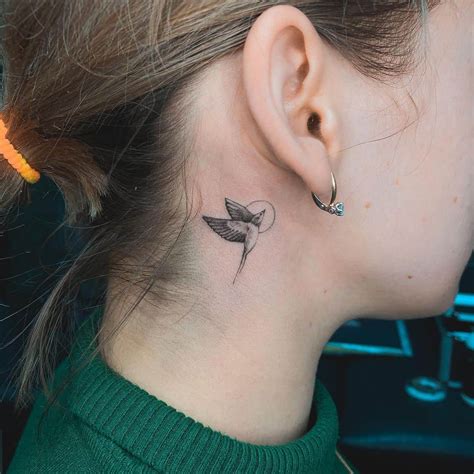 Neck Tattoos Designs For Women 2015