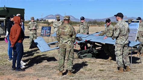 New Army Recruiting Effort Spotlights 12 Soldiers Ausa