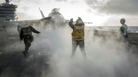 Pacific Ocean Nov 21 2016 Sailors Assigned To The Aircraft Carrier