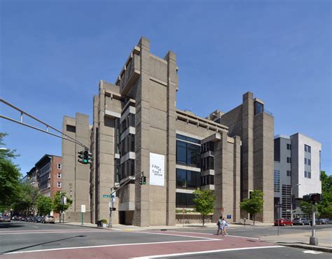 A Journey Inside Paul Rudolph Hall: A Mustsee Architectural Tour ...