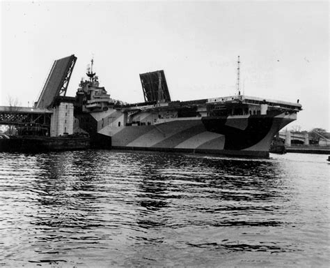 Photo Essex Class Aircraft Carrier Hancock Moving Past The Fore River