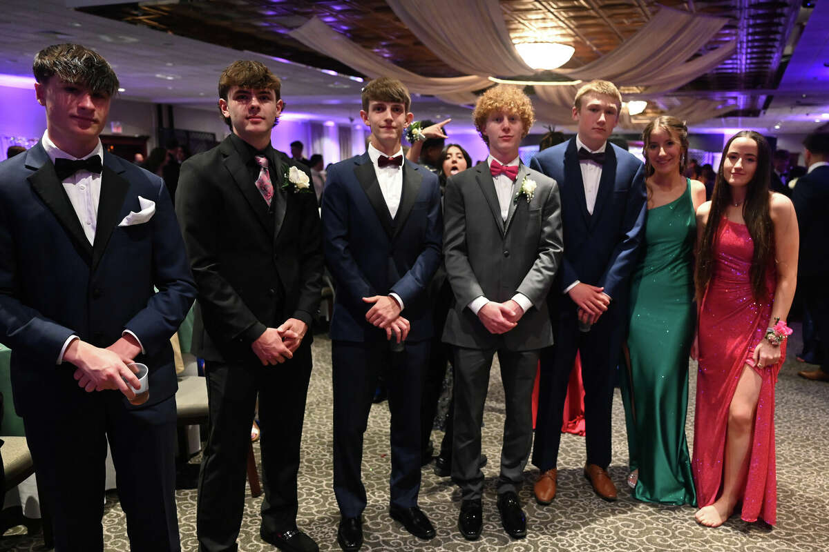 Photos New Oxford High School Prom 2023