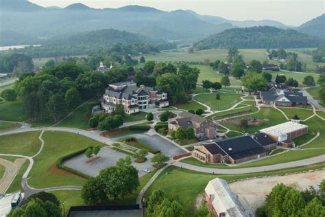 Rabun Gap Nacoochee School Instituto De Secundaria En Rabun Gap