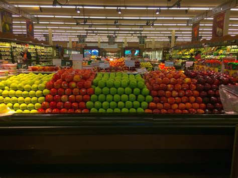 Raley S 60 Photos 53 Reviews Grocery 3550 G St Merced Ca