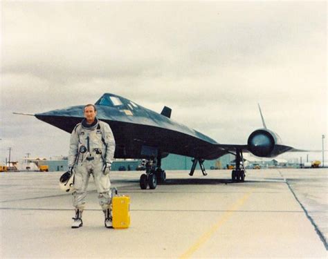 Robert J Bob Gilliland The Sr 71 Blackbird