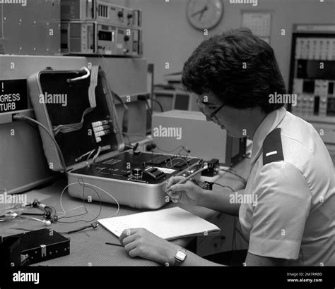 Second Lt Joanne Shackford A Biomedical Engineer Conducts An