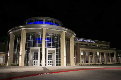 Sheldon Isd Opens 146 Million Crown Jewel C E King High Houston