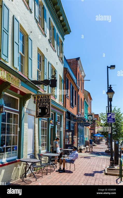 Shops Bars And Restaurants On Thames Street In The Historic Fell S