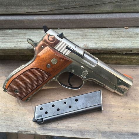 Smith & Wesson Handguns