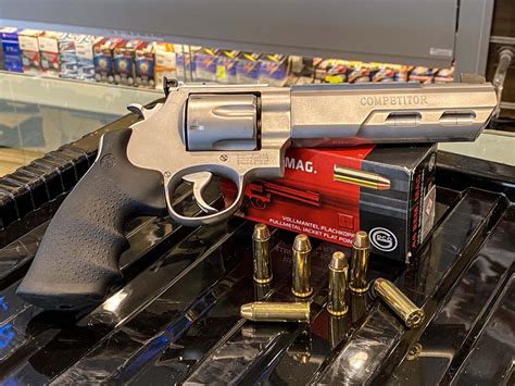 Smith Wesson 629 Competitor Calibro 44 Magnum