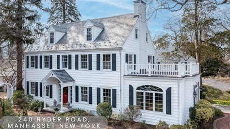 Sold Tour This Beautiful Home 240 Ryder Road Manhasset New York