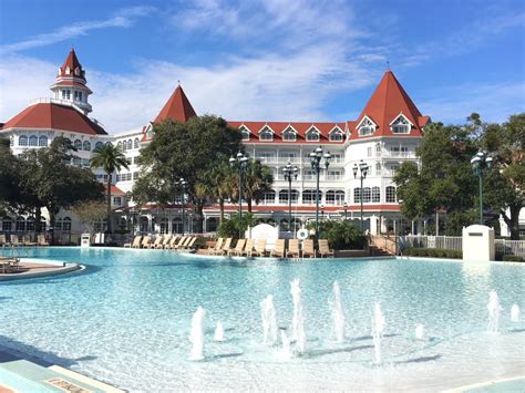 The Ultimate Guide To Disney's Grand Floridian Hotel: A Magical ...