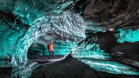 The Ultimate Guide To Ice Caving In Iceland Weird Worm