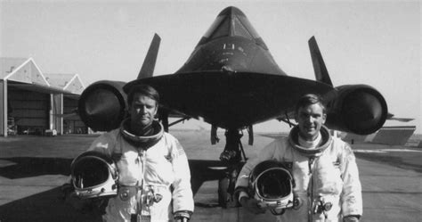 This Sr 71 Blackbird Crew Set The Absolute Speed Record That Still