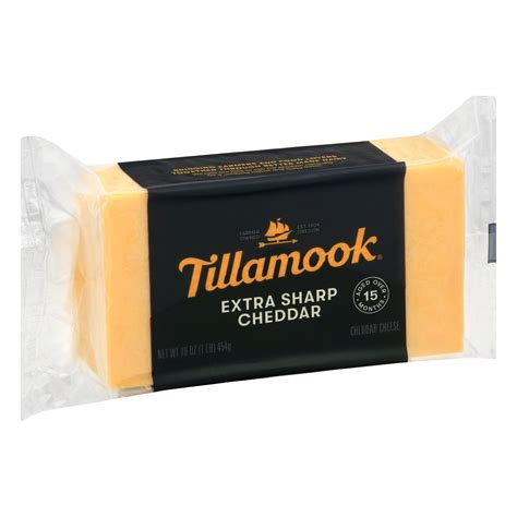 Tillamook Extra Sharp Cheddar Block Cheese 32 Oz King Soopers