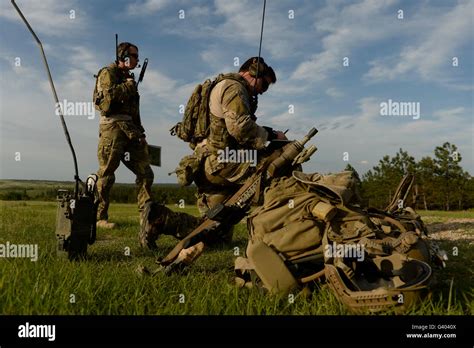 U S Air Force Combat Controllers Prepare The Range For A Live Fire