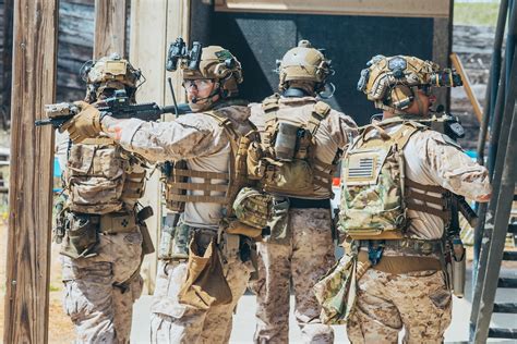 U S Marines With The 26Th Marine Expeditionary Unit Special