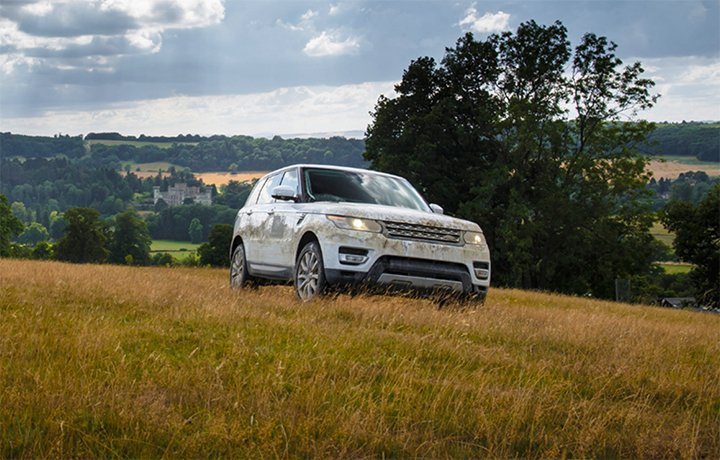 Uk Land Rover Experience At Eastnor Castle Carsguide