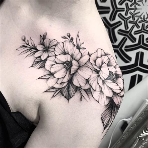 Ultimate Guide: 5 Tattoo Ideas For Women's Shoulders