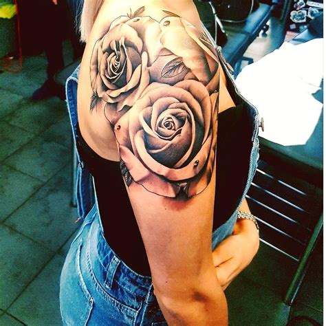 Updated 40 Rose Shoulder Tattoo Ideas