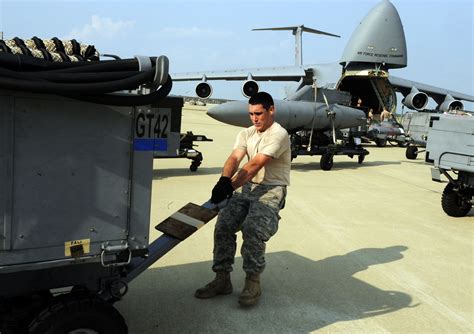 Usaf Aerospace Ground Equipment C 5 Being Loaded Air Force Day Air