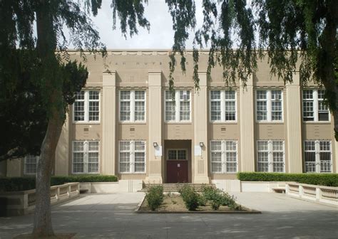 Van Nuys High School