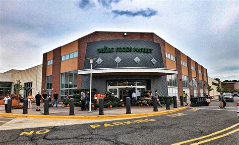 Whole Foods Market In Paramus Photos Menu Reviews Ratings