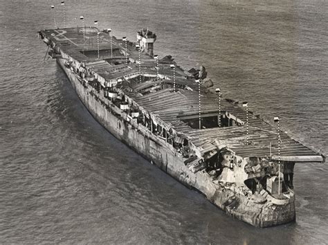 Wwii Aircraft Carrier Uss Independence Found Amazingly Intact Off