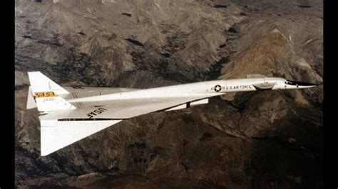 Xb 70 Valkyrie Mid Air Collision June 8 1966 What Happened Youtube