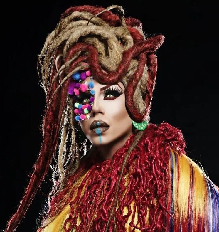 Yara Sofia Drag Queen - Alert Data